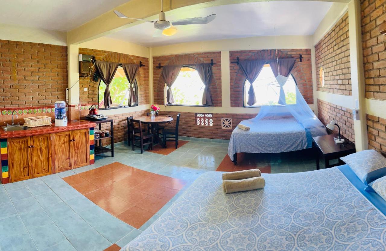 Ananda Guest House Yoga & Meditacion Puerto Escondido  Ngoại thất bức ảnh