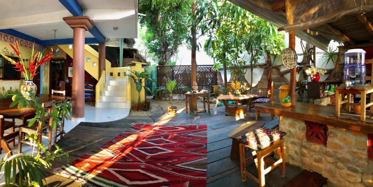 Ananda Guest House Yoga & Meditacion Puerto Escondido  Ngoại thất bức ảnh